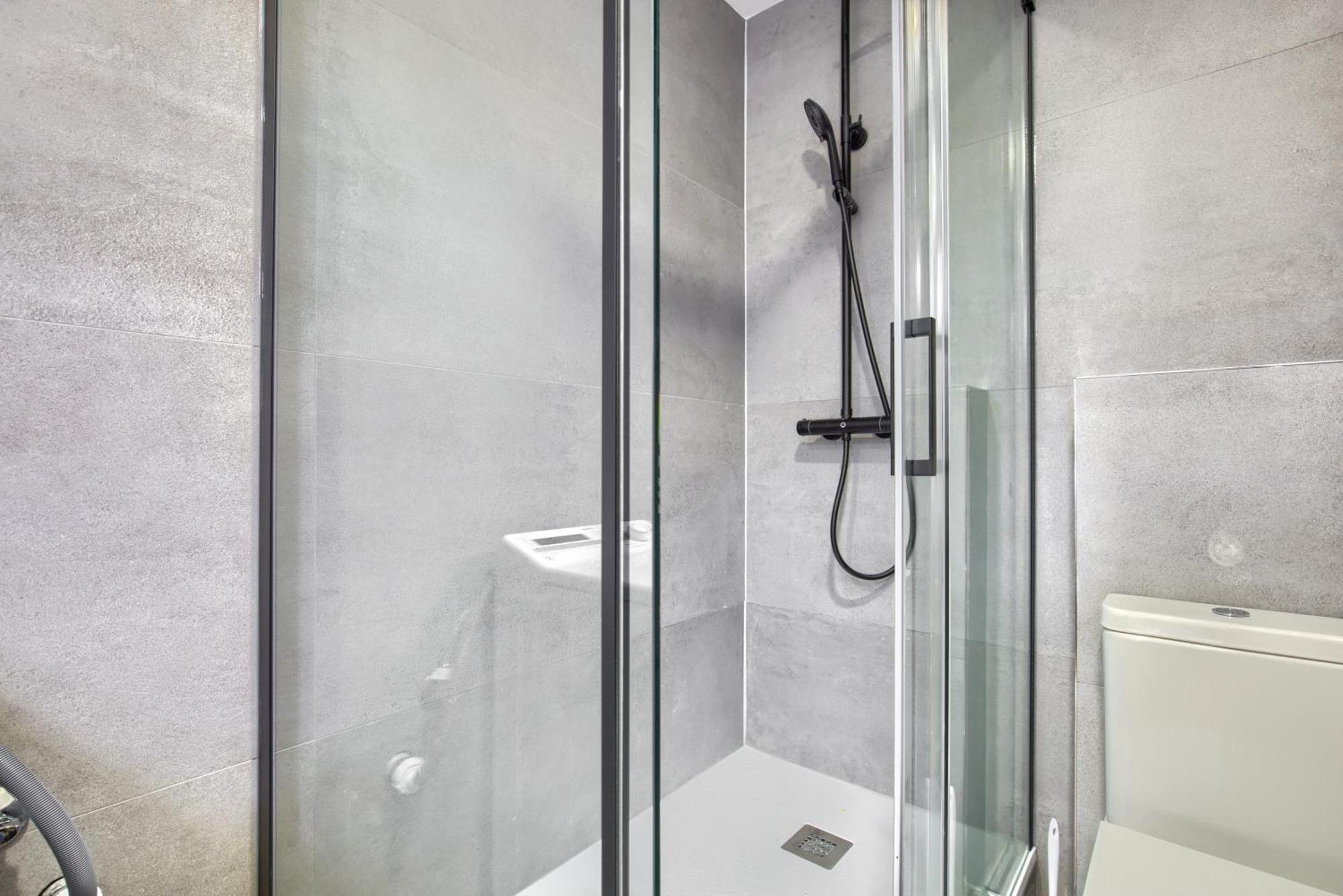 Apartamento Dobo Madrid Justicia Habitación foto
